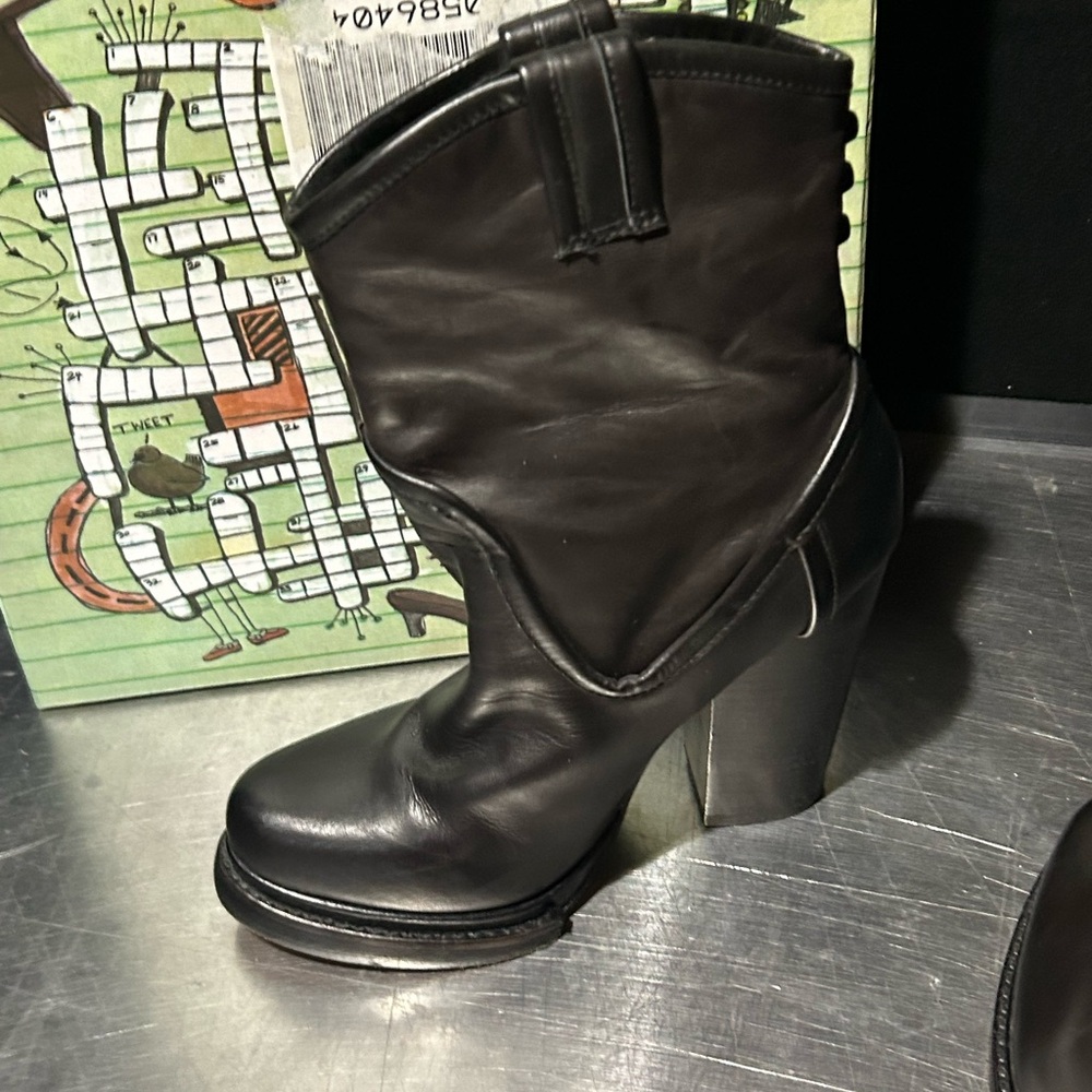 New Jeffrey Campbell Studded Cowboy Boots Size 6 - Picture 6 of 14